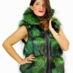 44 Pelliccia volpe verde chiaro smanicato con pelle lucida Fuchspelz fox fur лисица fourrure renard