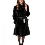 46 Pelliccia donna cappotto visone nero con collo pistagna e spacchi fur mink Pelz Nerz меха fourrure