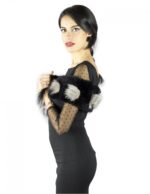 Collo in lapin nero con inserti in volpe argentata con chiusura per uso singolo Pelzkragen col fourrure 毛領 ворот шерсти fur coll