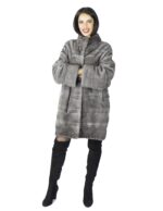 42 Cappotto donna pelliccia di visone grigio chiaro lungo orizzontale Braschi Studio B