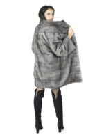 42 Cappotto donna pelliccia di visone grigio chiaro lungo orizzontale Braschi Studio B