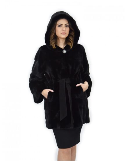 Cappotto nero 50 pelliccia di visone cappuccio cintura pelle manica lunga