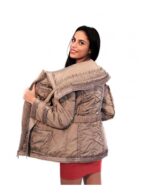 42 PIUMINO GIACCONE BEIGE INSERTI VERNICE COLLO AMPIO REGOLABILE NASTRO CINTURA
