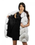 5 Gilet di pelliccia di volpe 50 bianco e nero con pelli intere lavorate a spiga con pelle scamosciata