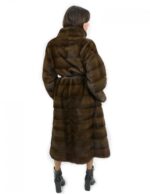 Cappotto 120 centimetri demi 50 con cintura pelle pelliccia visone con manica lunga orizzontale collo pistagna