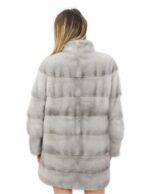 Cappottino zaffiro in visone orizzontale con pistagna 46 lungo 80 centimetri con coulisse vita