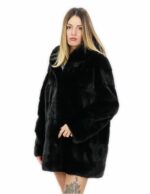 Schwarzer horizontaler Nerzmantel mit Kapuze 52 80 cm lang mit Kordelzug Taille – Bild 2