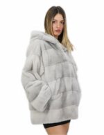 Cappottino 48 lungo 76 centimetri zaffiro in visone orizzontale con cappuccio con tasche esterne