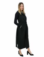 Smanicato nero lungo in cashmere 50 con cintura chiusura ganci e tasche esterne