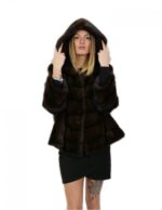 Giacca 58 visone orizzontale fasce larghe demi buff cappuccio ganci manica lunga