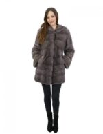 Silverblue coat in horizontal mink with hood 46 long sleeves and below to be dismantled - Image 5