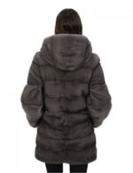 Silverblue coat in horizontal mink with hood 46 long sleeves and below to be dismantled - Image 6