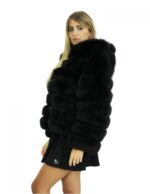 60 cm lange Jacke aus schwarzem Fuchsfell mit horizontaler Verarbeitung, voluminöse Kapuze – Bild 3