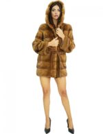 Cappotto 42 lungo 82 centimetri in pelliccia di visone gold con cappuccio foderato in pelliccia e chiusura con bottone e cintura
