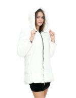 Piumino bianco panna 46 con stoffa sul davanti e sulle maniche lunghe cappuccio zip