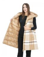 Smanicato gilet reversibile 50 marrone in lana con fantasia a quadri da un lato e dall'altro in piumino
