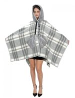 Woll-Cape-Poncho mit grau karierten Dauneneinsätzen mit Kapuze und Knopfverschluss, Außentaschen – Bild 5