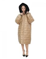 Cappotto reversibile con pelliccia di montone e piumino in piuma 52 nei colori oro e nero manica lunga chiusura zip