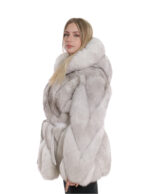 Damen 44 Weiße Gradient Fur Hood Transverse Fox Jacke mit Langarmgürtel – Bild 3