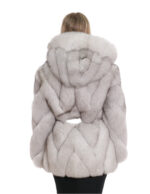 Damen 44 Weiße Gradient Fur Hood Transverse Fox Jacke mit Langarmgürtel – Bild 6