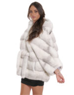 48/54 mink frosted white fur cape with horizontal full-skin knit with hood - Image 3