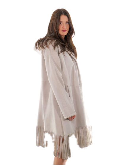 Cappotto con frange 82 centimetri 48 montone perla beige cappuccio pelliccia manica lunga tasche esterne