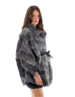 Mantella in persiano grigio con sfumature nero 48-56 con cintura interna collo italiano con bottone