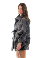 Mantella in persiano grigio con sfumature nero 48-56 con cintura interna collo italiano con bottone
