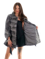Mantella in persiano grigio con sfumature nero 48-56 con cintura interna collo italiano con bottone