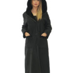 Cappotto montone nero 46 con riporti in pelle lucida nero lungo 116 centimetri cappuccio tasche boccale