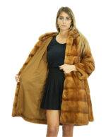 Cappotto pelliccia visone gold 50 lungo 90 centimetri con cappuccio foderato in pelliccia maniche lunga cinta pelliccia