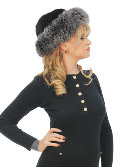 Cappello in pelliccia di visone tricot e volpe al bordo colore argentato e nero con coulisse sotto e lana