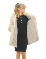 Cappotto in pelliccia di volpe beige con sfumature sul nero 50 manica lunga collo sciallato