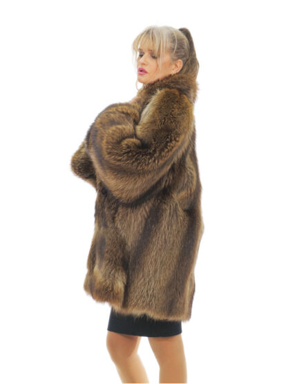 Cappotto in pelliccia di marmotta molto voluminoso marrone 56 con collo sciallato e bottone decorativo
