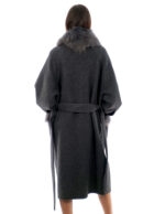 Cappotto cashmere e lana grigio antracite 46 collo e tasche con pelliccia di volpe staccabile lungo 116 centimetri