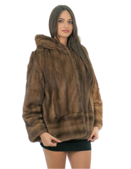 Cappotto in pelliccia di visone demi 50 modello verticale con fasce orizzontali polsi e fondo cappuccio