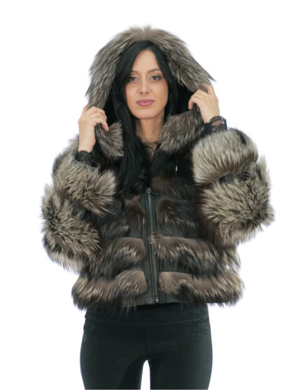 Giacca bomber in pelliccia di argentata 42 beige con cappuccio foderato pelliccia nero e zip manica lunga