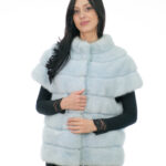 Gilet in visone orizzontale pelliccia 44 azzurro chiusura ganci fodera nero collo pistagna