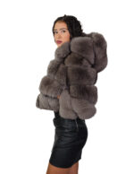 Giacca in pelliccia di volpe dark sable grigio 42 pelle orizzontale a V cappuccio manica tre quarti chiusura zip - immagine 2