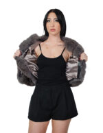 Giacca in pelliccia di volpe orizzontale chanel 42 grigio scuro dark sable manica tre quarti ganci bomber - immagine 6