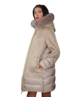 Piumino ed eco montone con pelliccia di volpe 44 tortora vera piuma chiusura zip cappuccio - immagine 3