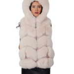 Gilet corto piumino e pelliccia di volpe rosa 44 lavorazione a V chiusura zip tasche esterne cappuccio bordato pelliccia
