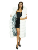Gilet bianco 46 in volpe con lavorazione orizzontale lungo 122 centimetri con cappuccio e chiusura con ganci interni cinta in vita - immagine 6