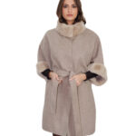 Mantella cashmere e pelliccia di rex 44 manica corta cintura interna in stoffa chiusura bottoni clip
