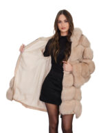 Cappotto manica lunga pelliccia volpe cappuccio 44 beige ecru lavorazione a V lungo 88 centimetri manica lunga - immagine 6