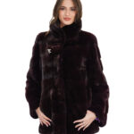 Cappottino 76 centimetri bordeaux visone 44 collo pistagna manica lunga orizzontale con spilla farfalle